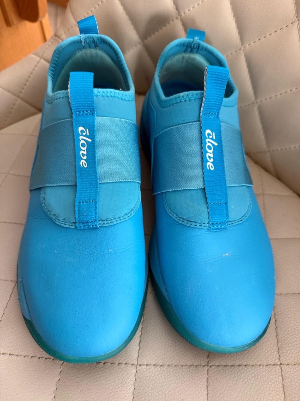Clove Slip-On Women's Sneakers in Bright Blue